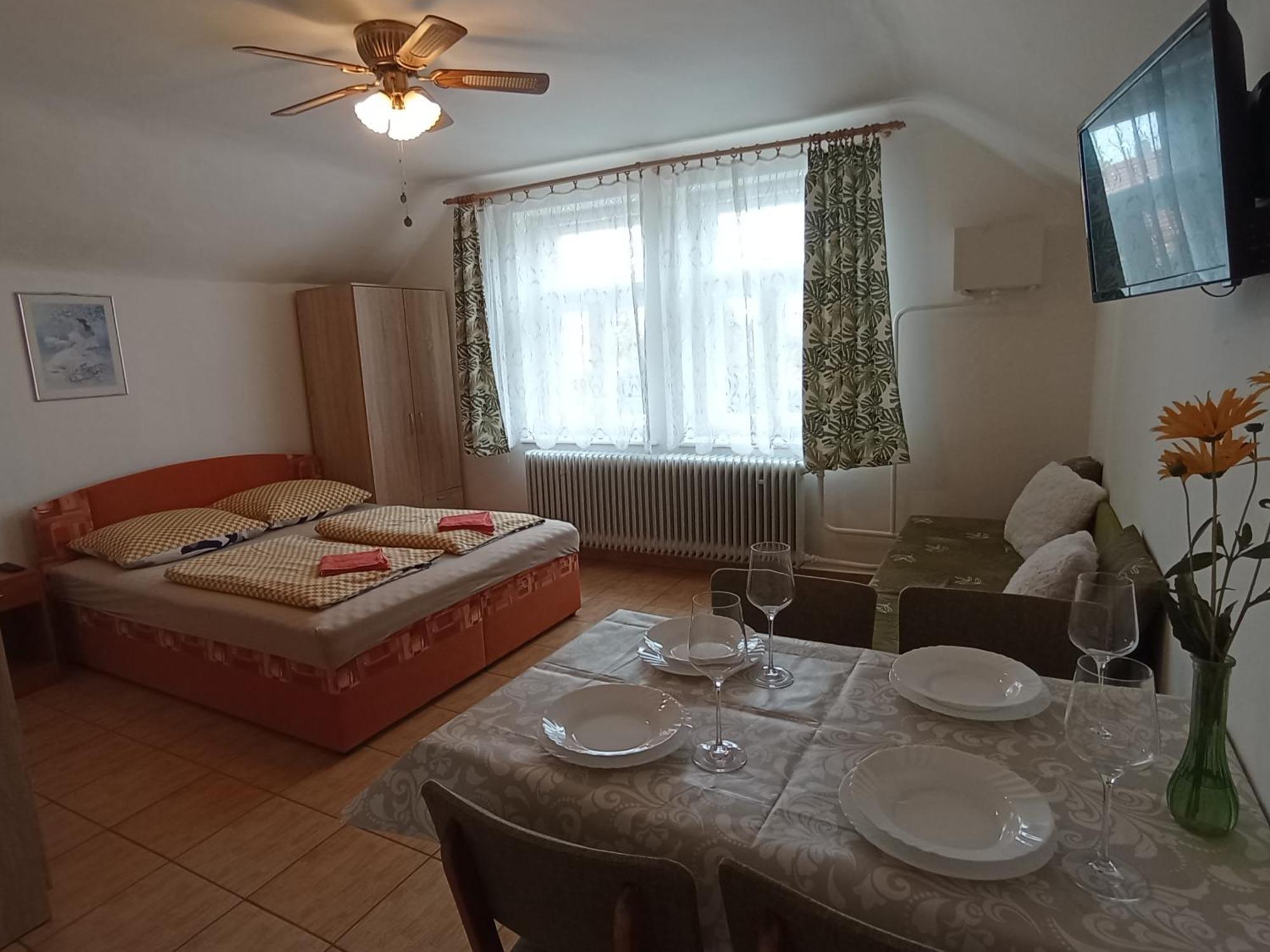 Afrodita Otel Štúrovo Dış mekan fotoğraf