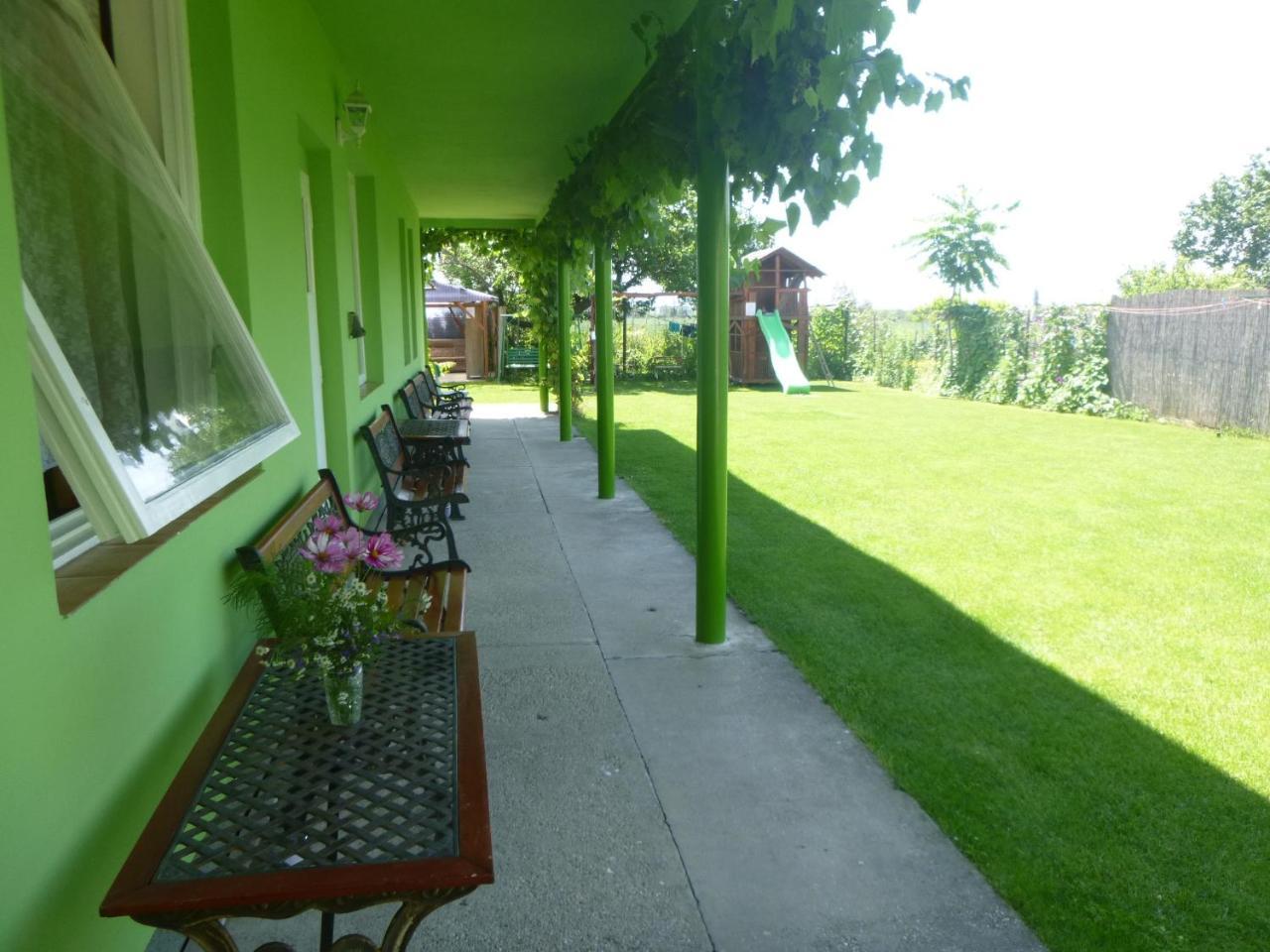 Afrodita Otel Štúrovo Dış mekan fotoğraf